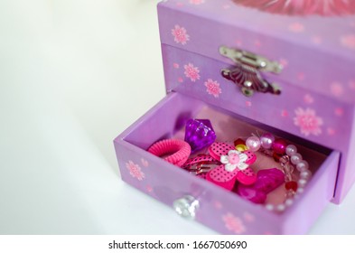 Purple Music Baby Jewelry Box With Children's Beauty