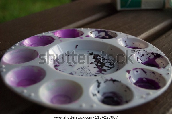 purple paint palette