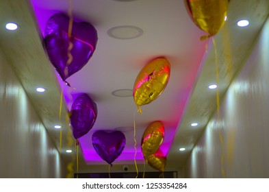 Balloon Ceiling Images Stock Photos Vectors Shutterstock