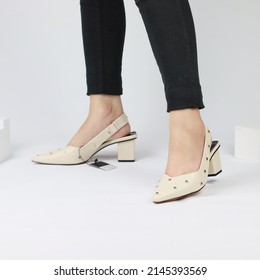 zara cream shoes