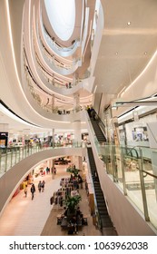 PUSAN ,SOUTH KOREA - APRIL 7,2018 : The Interior In Lotte , Biggest Duty Free Department Store In Pusan