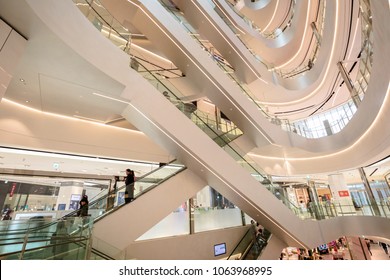 PUSAN ,SOUTH KOREA - APRIL 7,2018 : The Interior In Lotte , Biggest Duty Free Department Store In Pusan