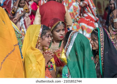 Pushkar, India - Nov 16, 2018 : Indian girl wearing traditional Rajasthani dress participate in Desert Festival in Pushkar, Rajasthan, India