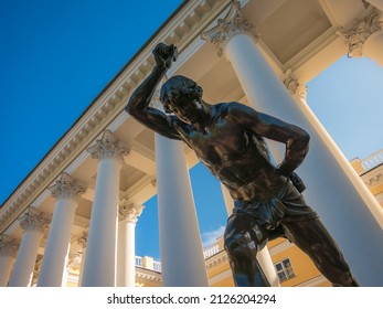 Pushkin, Russia - August 2015: Alexander Palace Is A Former Imperial Residence Near The Town Of Tsarskoye Selo In Russia, On A Plateau About 30 Miles (48 Km) South Of Saint Petersburg.