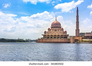 Putra Jaya Pink Mosque At Putrajaya City, Kuala Lumpur, Malaysia