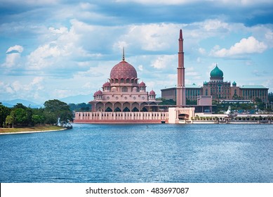 Putra Mosque In Putrajaya
