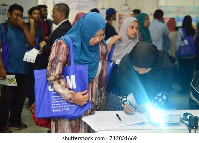 Putra World Trade Centre, Kuala Lumpur, Malaysia. - FEBRUARY 21TH 2017. Teens Of All Ages Attending Annual Education Fair To Choose A Career Path And Receive Vocational Counseling.