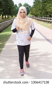 muslimah jogging attire