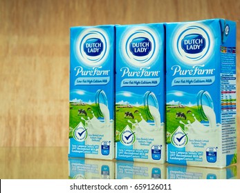 Kotak lady air susu dutch