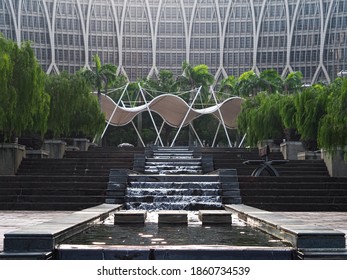 Putrajaya , Malaysia - November 15, 2020 : Leisurely And  Peaceable Park In Front Of The Ministry Of  Finance. Federal Administration Office For Treasury, Monetary, Budget And Tax Policy.