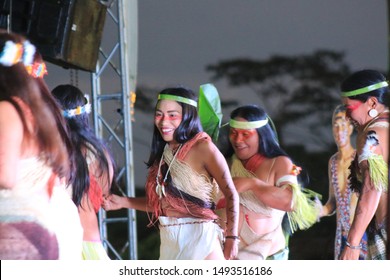 Puyo, Ecuador, 17-8-2019: Group Of Indigenous Peopel Or Waorani Performing A Traditional Dance