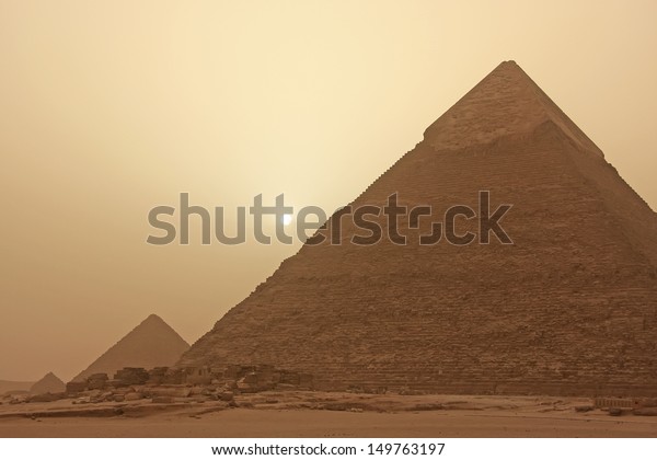 Pyramid of Khafre\
in a sand storm, Cairo,\
Egypt