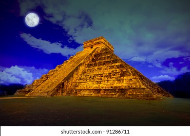 The Pyramid Of Kukulcan At Chichen Itza At Full Moon