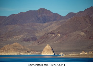 Pyramid Lake, Near Reno, Nevada, USA