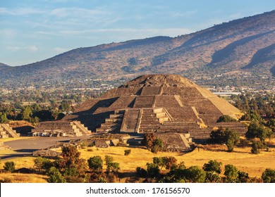 Pyramid Of The Sun. Teotihuacan. Mexico.