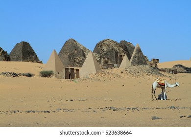The pyramids of Meroe in the Sahara of Sudan - Shutterstock ID 523638664
