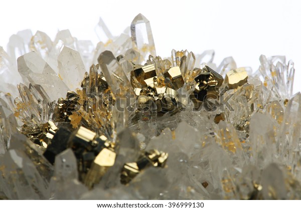 pyrite mineral\
crystal/pyrite mineral\
crystal