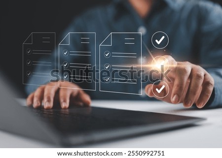 Quality and Efficiency Audit and Evaluation Concepts, Checklist with checkmarks, Qualification for measurement, Marking in survey topics, answering questionnaires Online Assessment.
