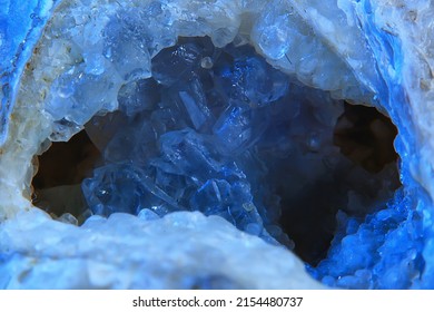 Quartz Crystals In Nature Druse Gem Gemstone