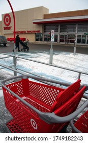 Quebec, Canada - 01/23/2015: Closure Of The Target Store At Place Fleur De Lys In Quebec