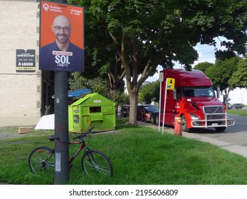 Quebec, Canada - 08-29-2022: Parti Quebec Solidaire Election Sign With Sol Zanetti In Jean-Lesage