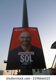 Quebec, Canada - 09-06-2022: Parti Quebec Solidaire Election Sign With Sol Zanetti In Jean-Lesage