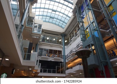 Quebec, Canada, 10 23 2017 : View Of Montreal Underground City At Place Montreal Trust Area