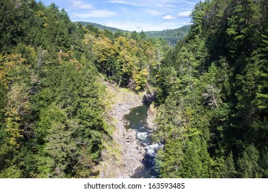 Quechee Gorge And River, Vermont