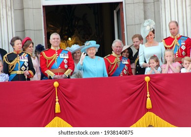 Queen Elizabeth, London, Uk, June 2018- Meghan Markle, Prince Harry, Prince George William, Charles, Kate Middleton  Princess Charlotte Trooping The Colour Royal Family At Buckingham Palace, 
