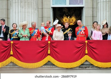 Queen Elizabeth & Prince Philip, BUCKINGHAM PALACE LONDON UK - JUNE 13 2015: Balcony Trooping The Colour Prince William Prince Harry Charles Prince Georges 1st Time On Balcony: Stock Photo Image Press