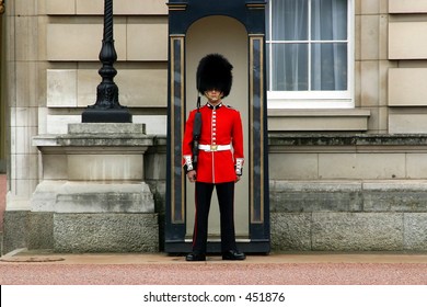 Queen's Guard - Buckingham Palace