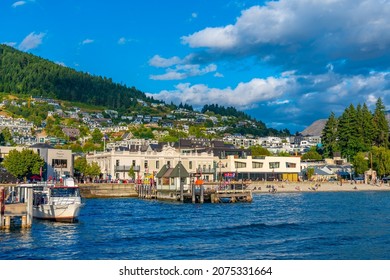 QUEENSTOWN, NEW ZEALAND, JANUARY 27, 2020: View of waterfront of Queenstown, New Zealand