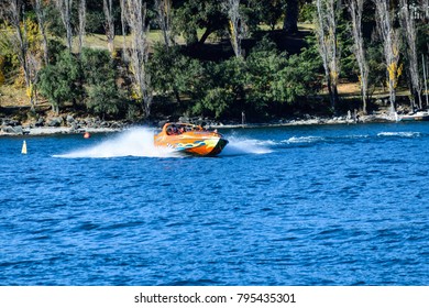 Queenstown , NEW ZEALAND - May 3, 2016: Thunder Jet Boat Tour In Queenstown Lake.