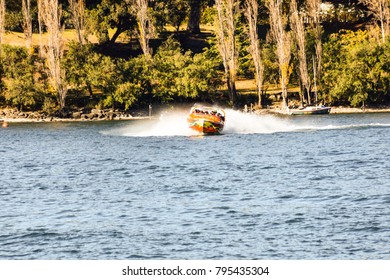 Queenstown , NEW ZEALAND - May 3, 2016: Thunder Jet Boat Tour In Queenstown Lake.