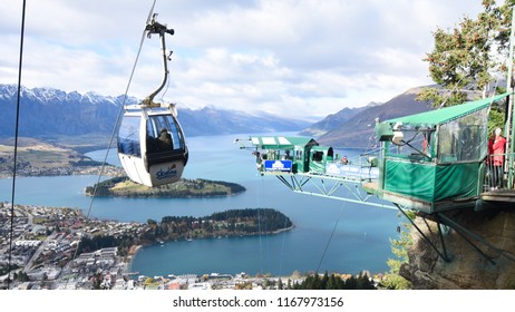 Queenstown, New Zealand On 18 May 2016: Queenstown Cable Car And Bungee Jump