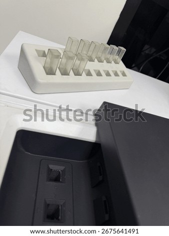 Queue is used with Ultraviolet visible spectrophotometry 