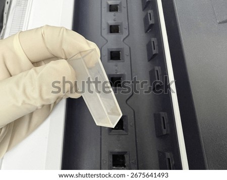 Queue is used with Ultraviolet visible spectrophotometry 