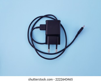 Quick Charge is a technology from Qualcomm that is intended for mobile devices or batteries that make the charging process faster.