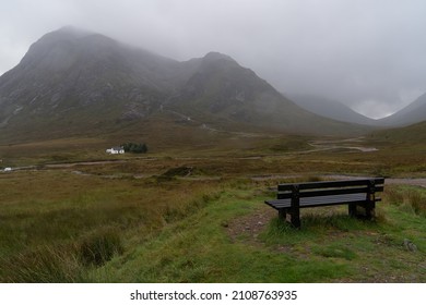 Quiet Cabin In Scottish Highlands