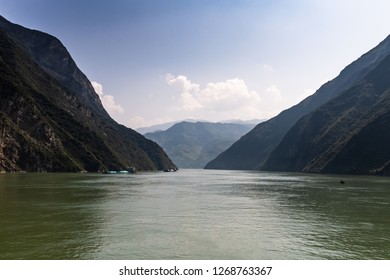 Qutang Gorge On The Yangtze River, China