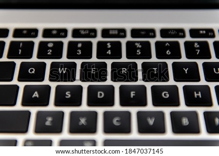 QWERTY Keyboard with Backlight, Laptop