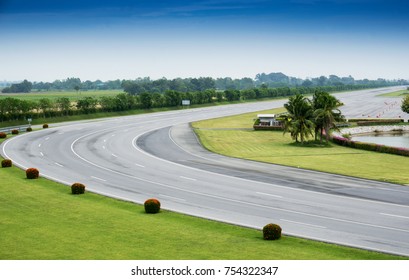 Race Track Curve Road For Test Car , Motorcycle Racing 