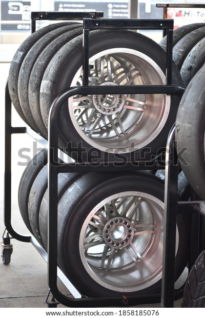 Racing car wheels and
tyres