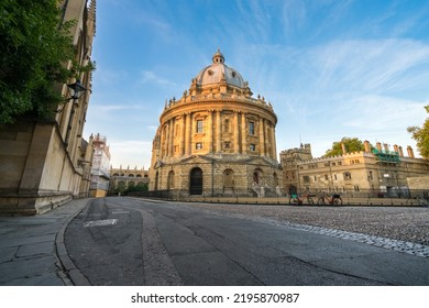 Radcliffe Square In Oxford. England 