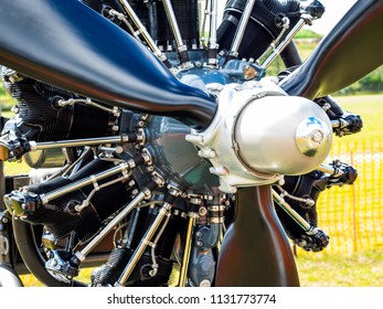 3,329 Piston Engine Propeller Images, Stock Photos & Vectors | Shutterstock