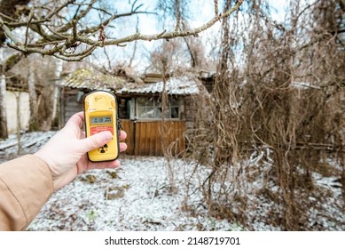 Radiation Measurement In An Abandoned Chernobyl House