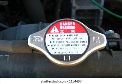 496 Car radiator leak Images, Stock Photos & Vectors | Shutterstock