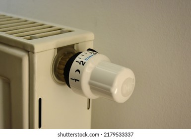 Radiator Temperature Adjusment Dial Knob Closeup Stock Photo 2179533337 ...