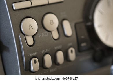 Radio button
