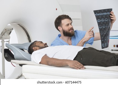 1,168 Radiologist Reporting Images, Stock Photos & Vectors | Shutterstock